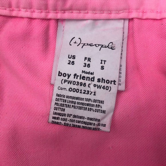 (+) People Shorts - Picture 9 of 10